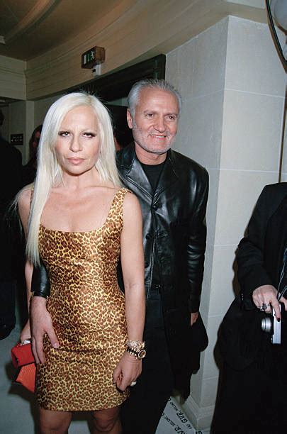 gianni versace sisters|gianni versace sister pics.